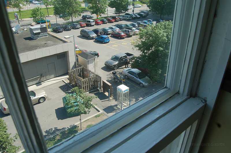 Canada East Tour 2006119.JPG - Our trusty steed impatiently awaits the trip to Montreal.